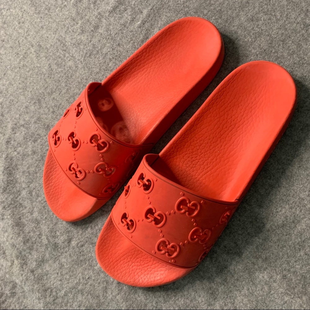 Gucci slides